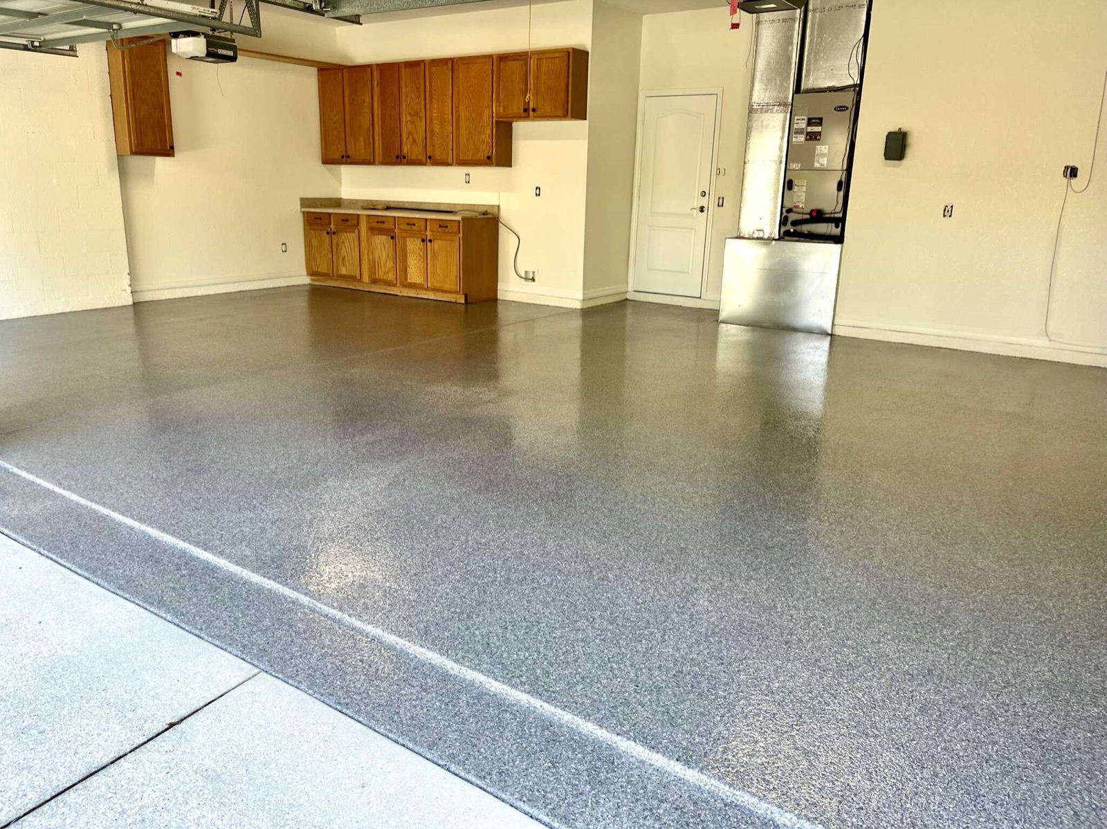 Epoxy flooring system